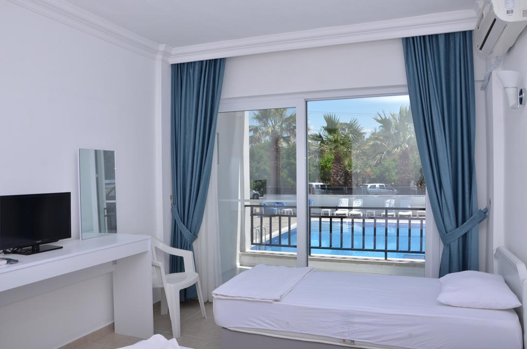 Tunan Motel Ayvalik Ngoại thất bức ảnh