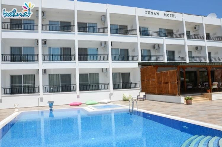 Tunan Motel Ayvalik Ngoại thất bức ảnh