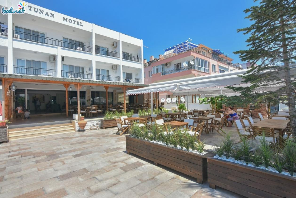 Tunan Motel Ayvalik Ngoại thất bức ảnh